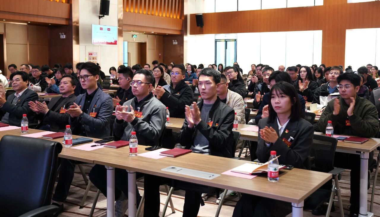 微信图片_2025-11-12_183146_573.jpg 微信图片_2025-11-12_183146_573.jpg