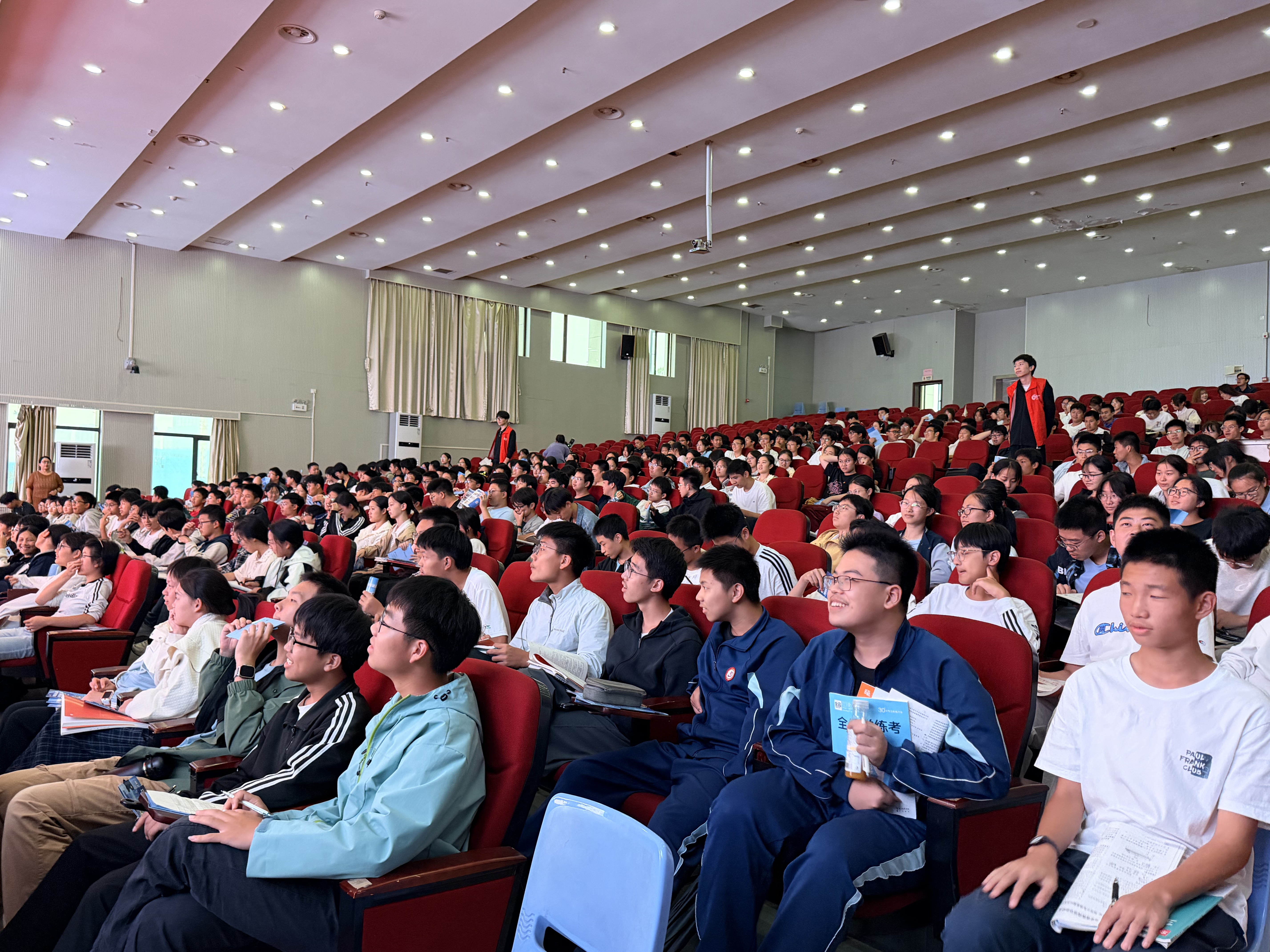微信图片_20260917160632_590_106.jpg